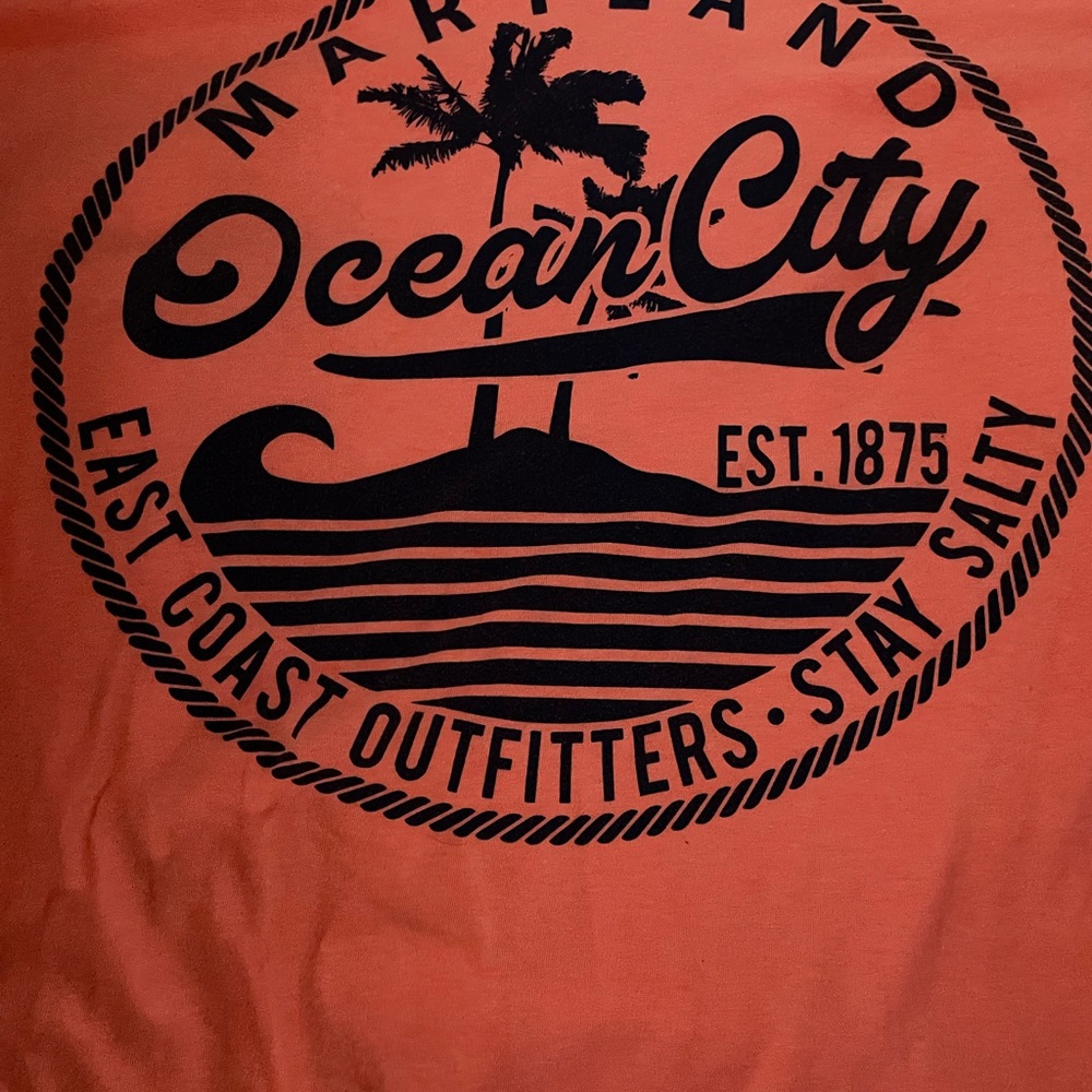 Ocean City Graphic Women’s Shirt - pink
